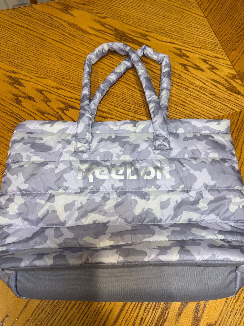 Reebok Quilted Camouflage Tote in Light Gray and White